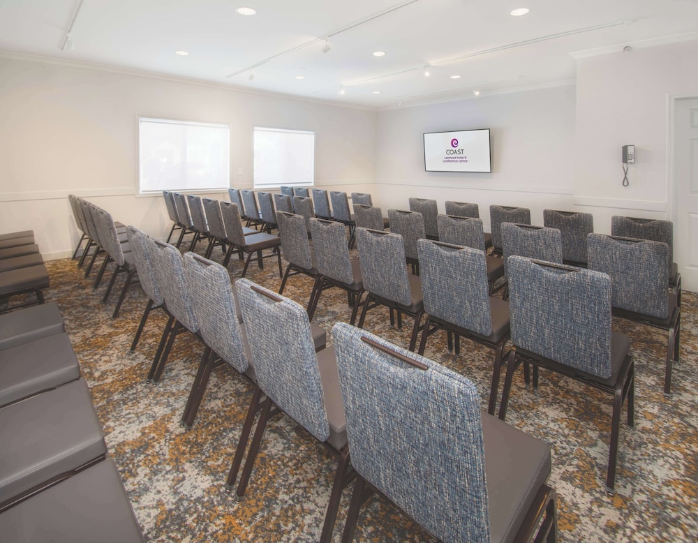 Coast Canmore Hotel Conference Centre 37/49