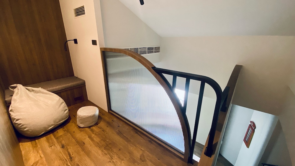 Mini Summer Hostel 34/50