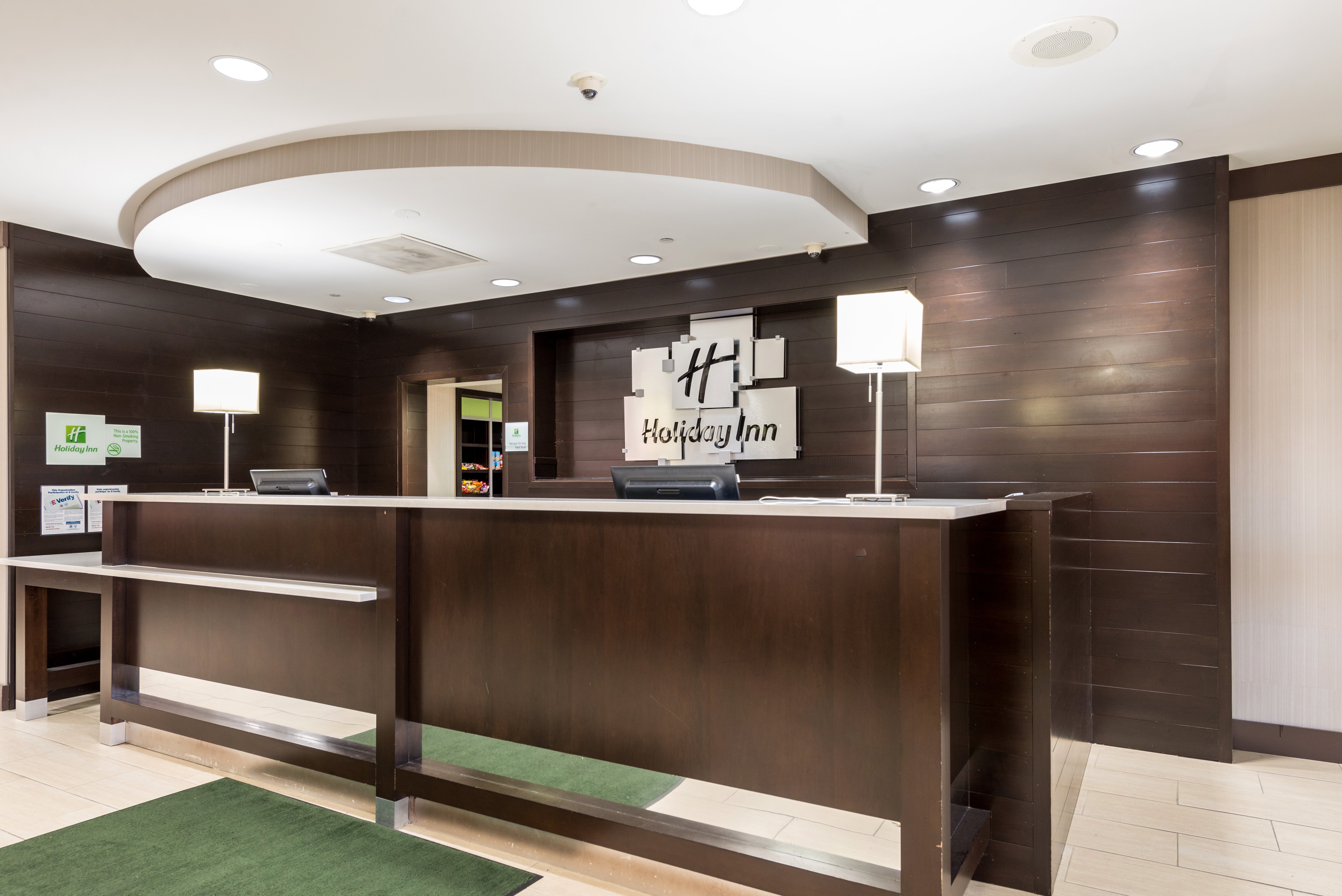 Holiday Inn Indianapolis Downtown 5/47