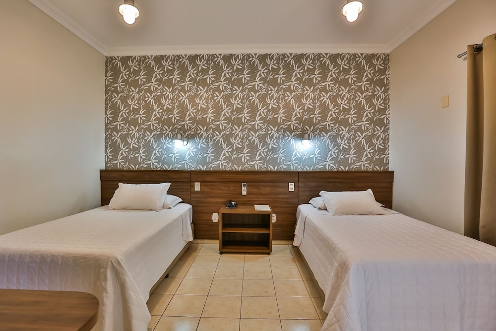 Ucayali Hotel 12/34