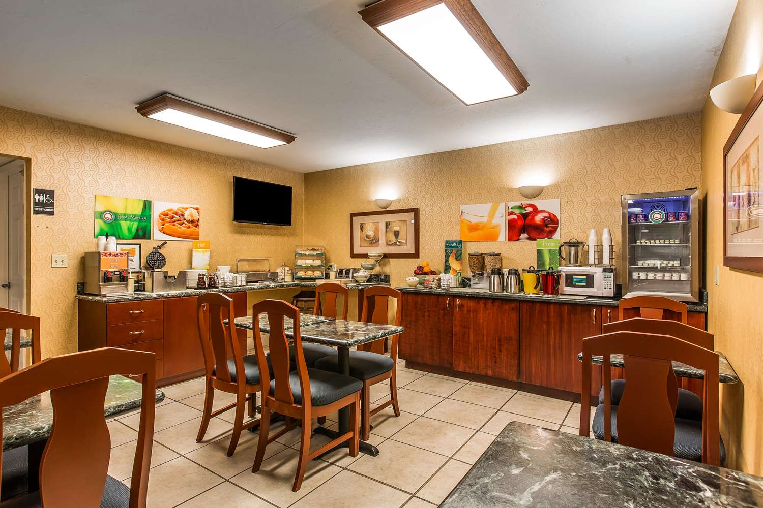 Quality Inn Near China Lake Naval Station 29/42