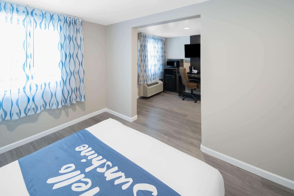 Days Inn by Wyndham Galt/Elk Grove South 13/41