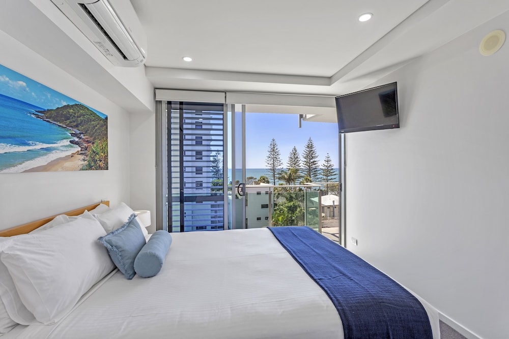 2 BEDROOMS, APARTMENT, OCEAN VIEW