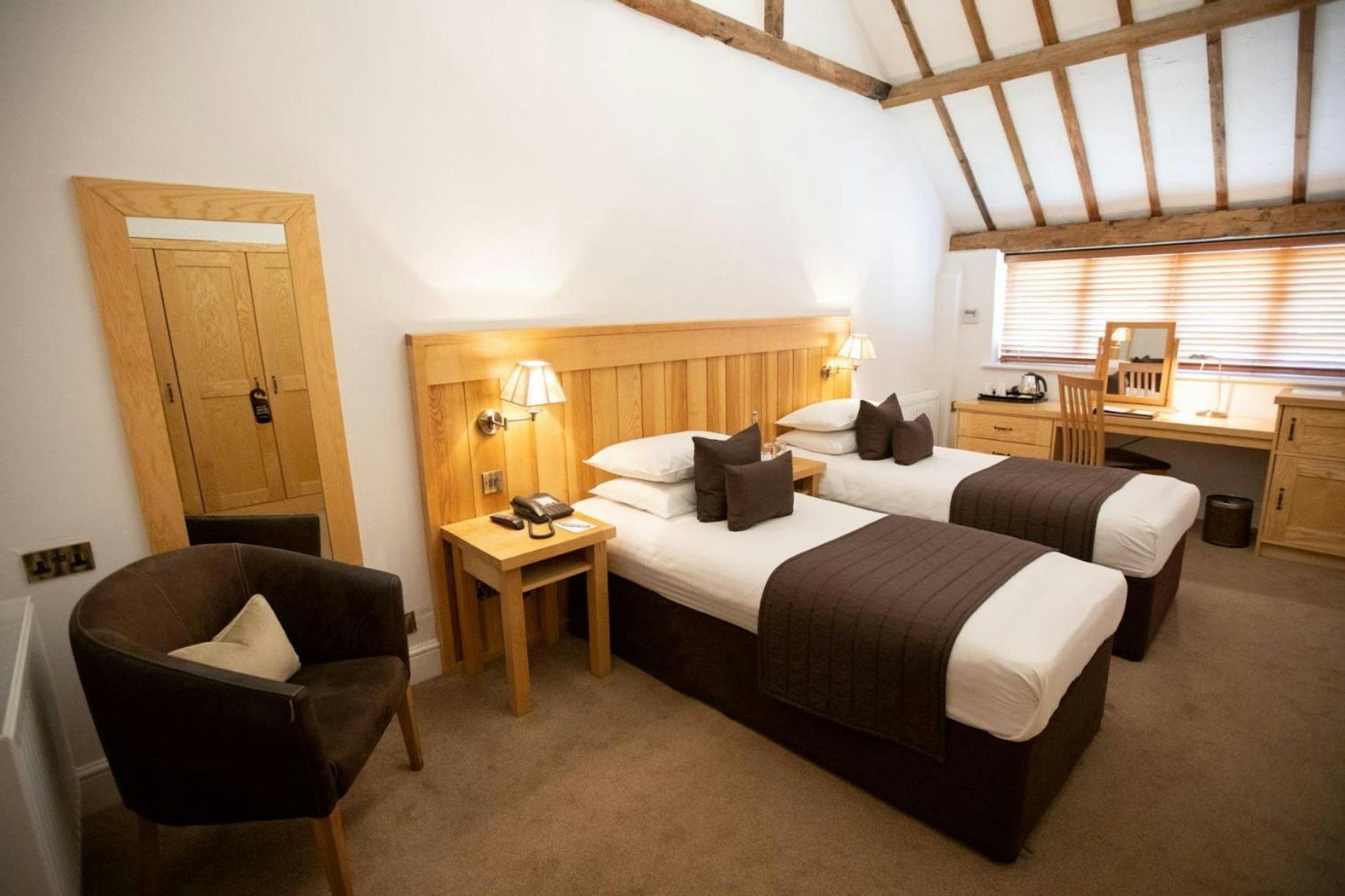 Tewin Bury Farm Hotel 15/38