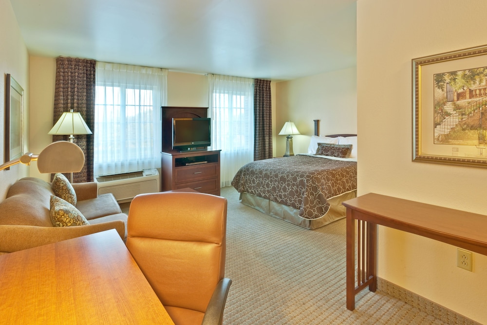 STAYBRIDGE SUITES ROCHESTER - UNIVERSITY 47/78