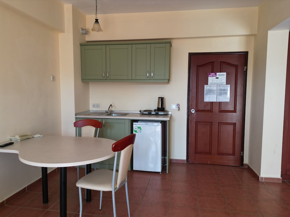 Lemas Suite Hotel 33/48