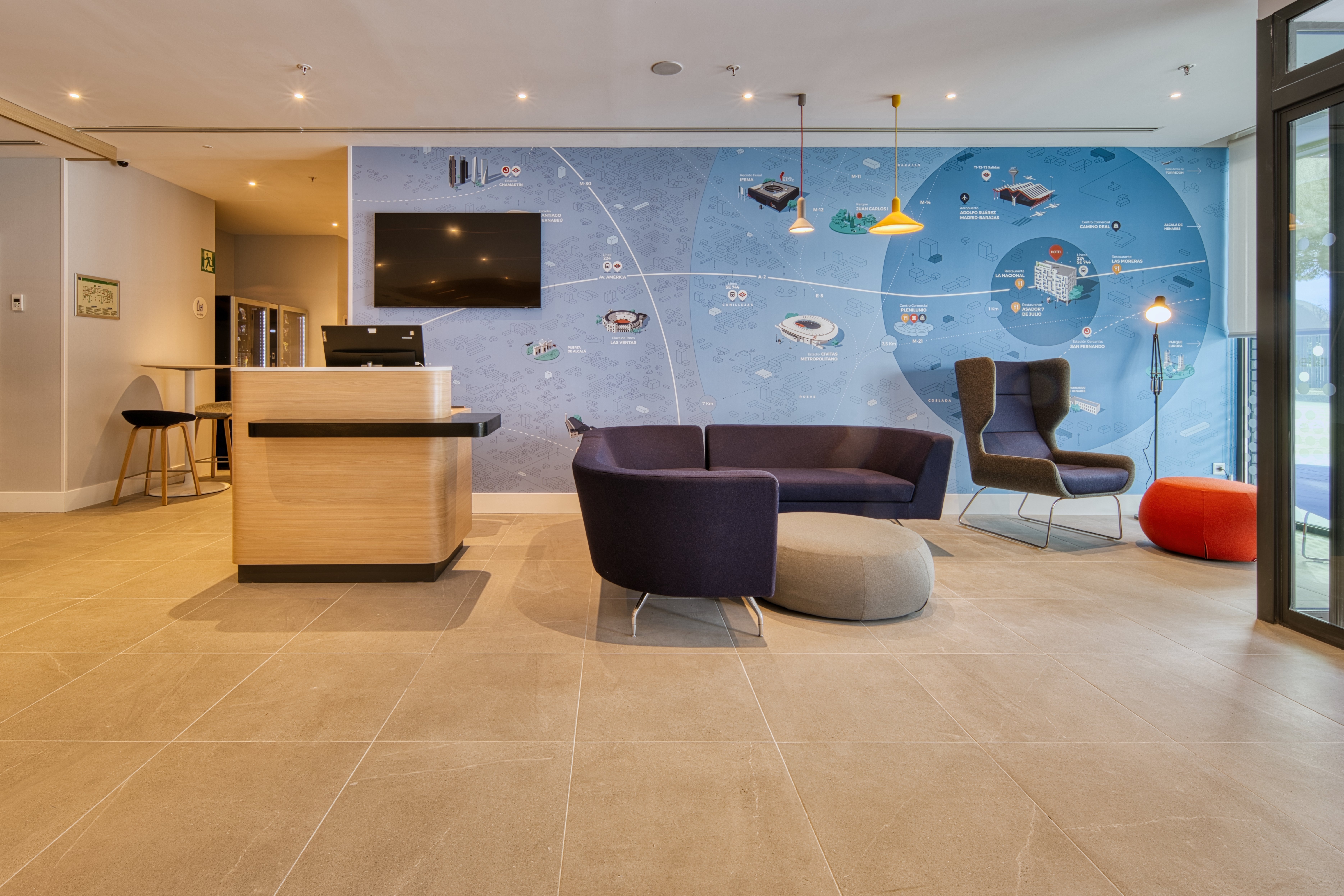 Holiday Inn Express Madrid Airport 9/40