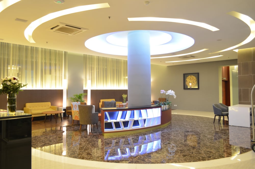 Lobby at Kyriad Hotel Airport Jakarta, TANGERANG