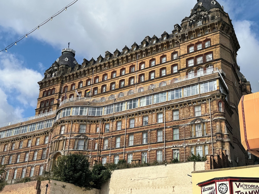 Grand Hotel Scarborough 5/72