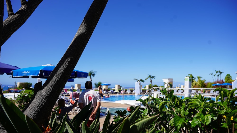 Coral La Quinta Park Suites 54/60