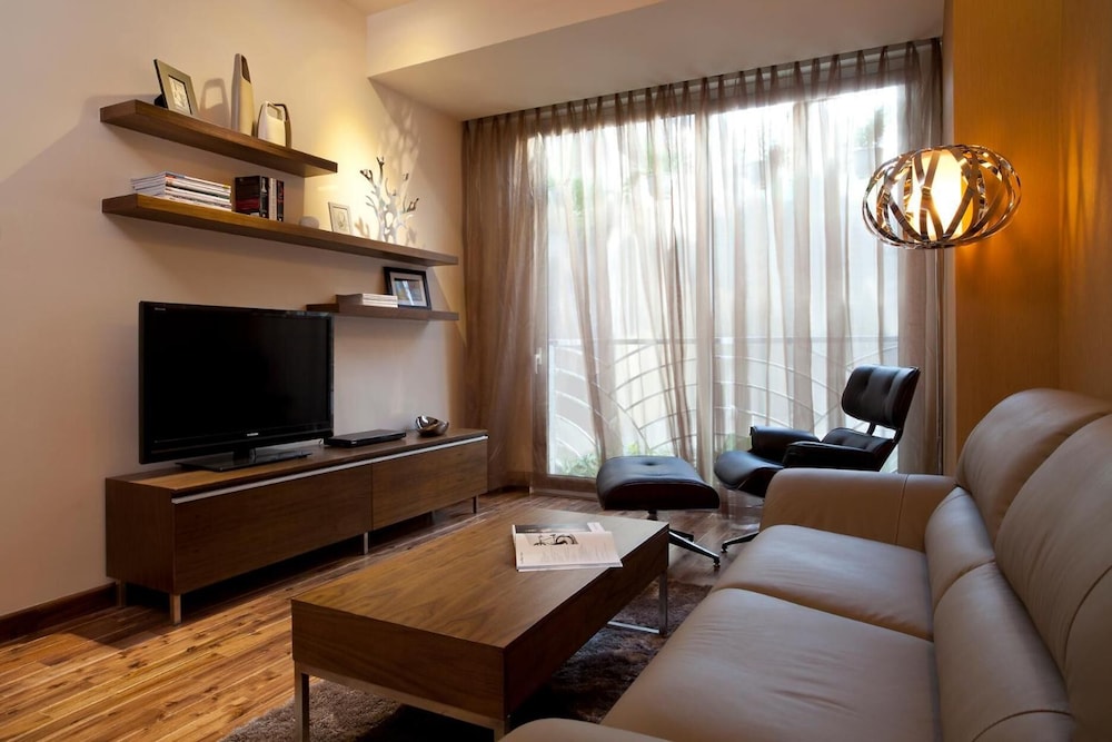 Saigon City Residence 26/40