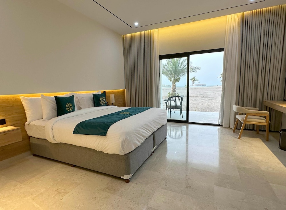 Al Sawadi Beach Resort 24/66