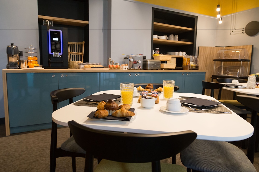 Comfort Hotel Des Sources 27/39