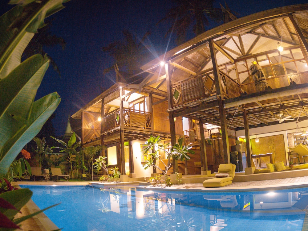 Apalagi Villas 7/50