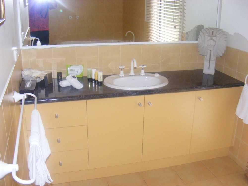 Cottage, Double Bed 2/2