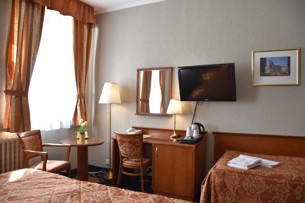 Hotel Arbes 44/48