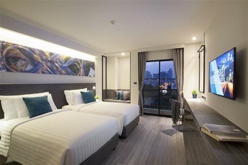 Room, Double or Twin Bed