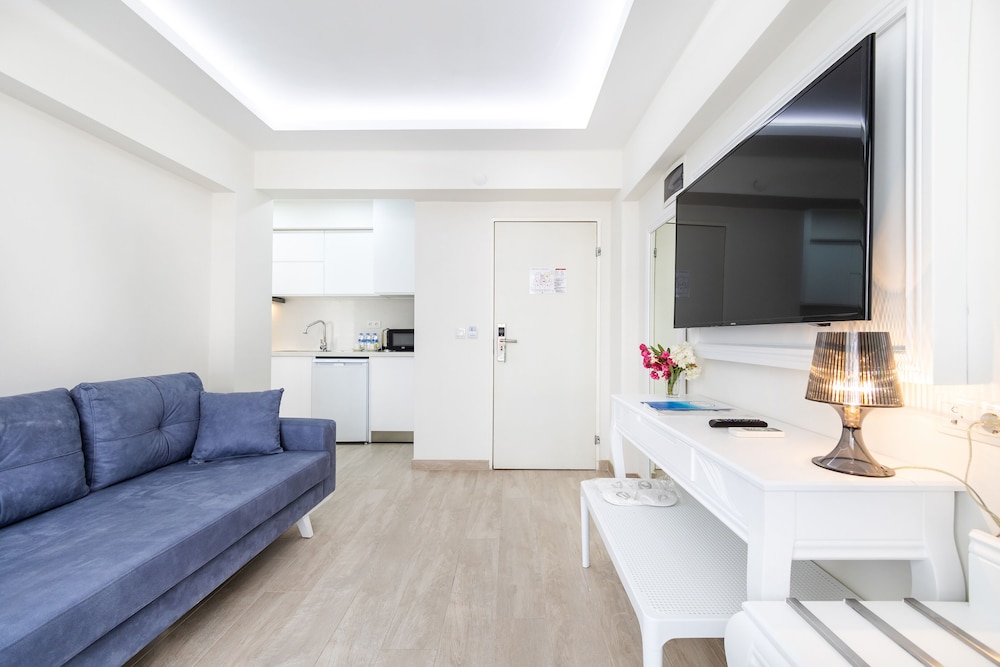 Princess Kinli Suites Hotel 28/38