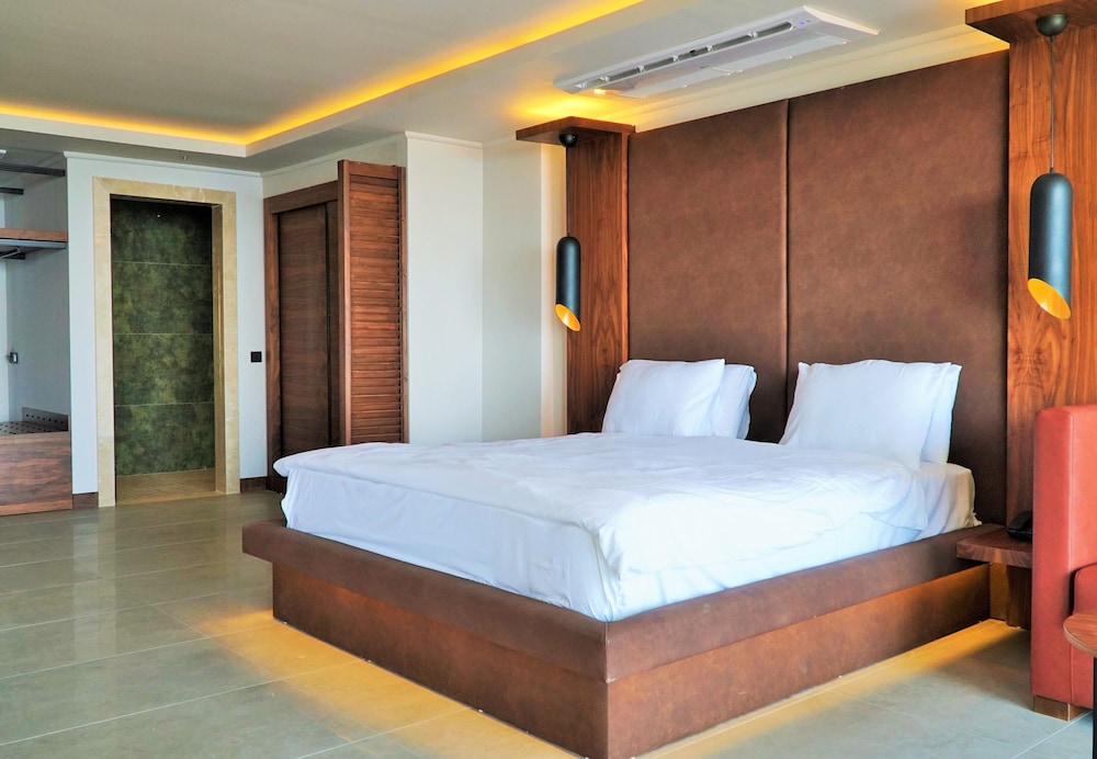 Orka Sunlife Hotel Resort Aquapark 35/83