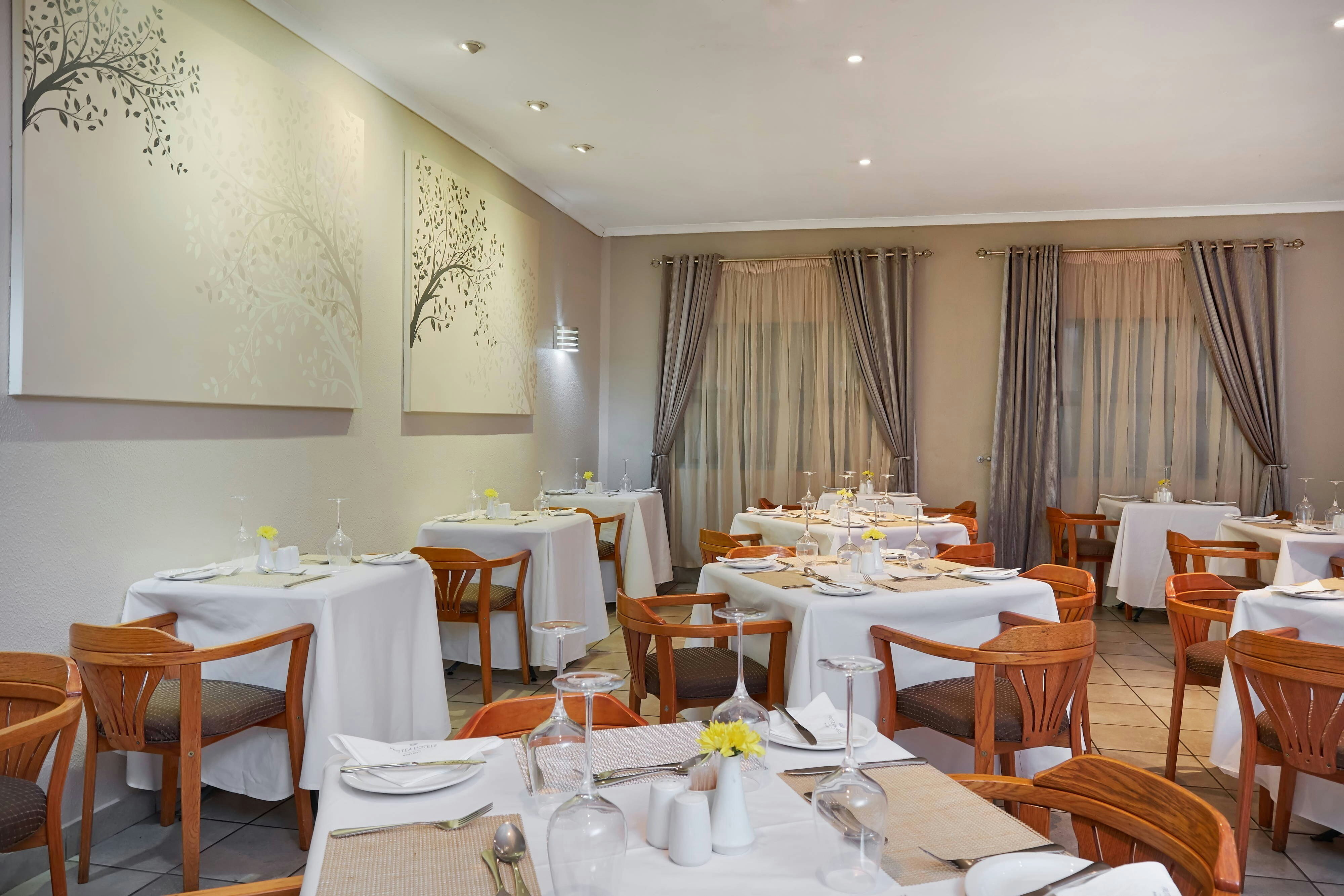 Protea Hotel By Marriott Polokwane Landmark 21/45