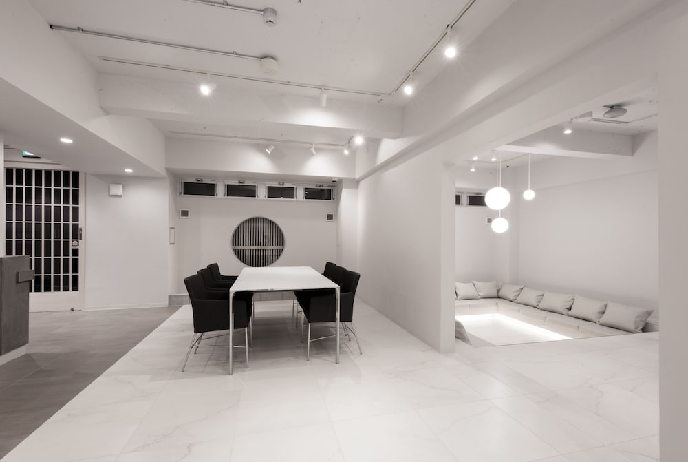 Tsukimi Hotel 31/46