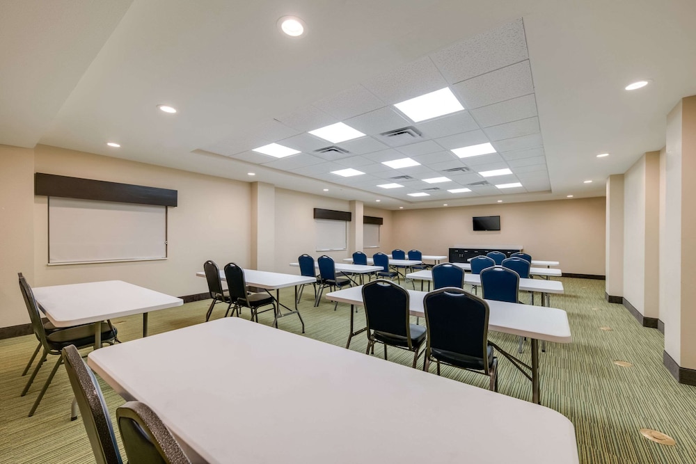 Quality Inn & Suites Ardmore 37/40