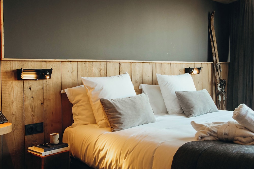 Lodji Hotel 10/50
