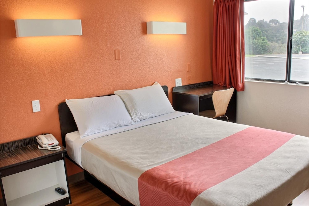 Motel6 Pismo Beach, CA 38/61