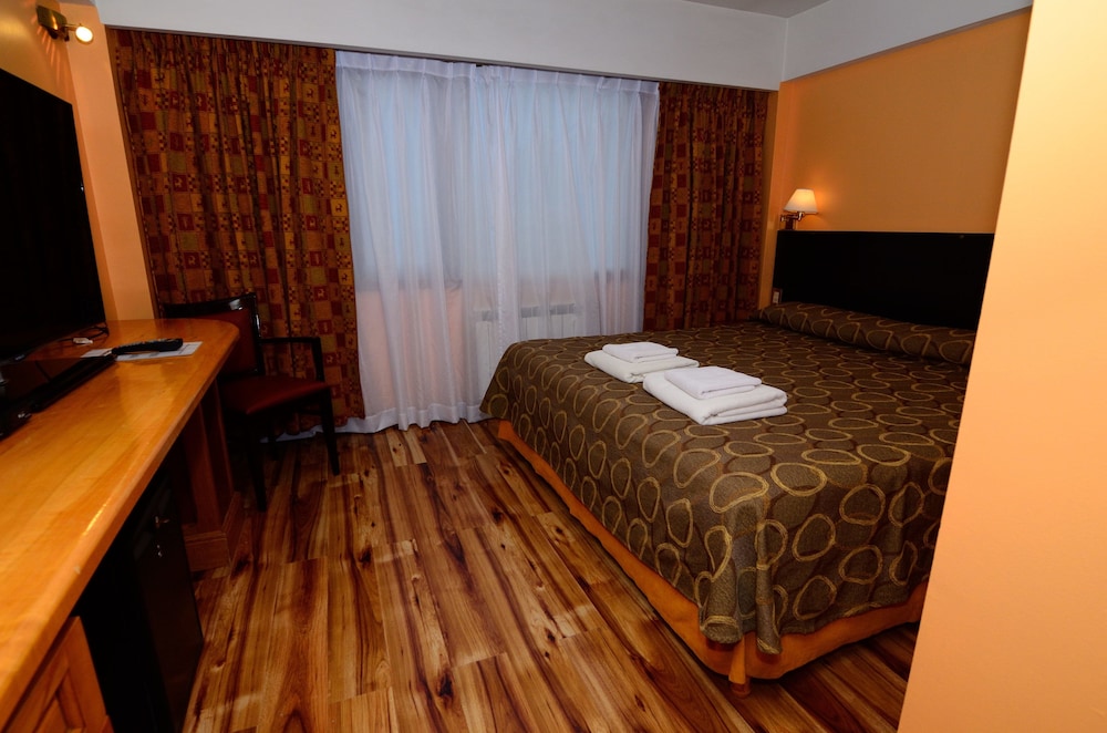 غرفة سوبيريور بسرير كينج، VILLA BRESCIA HOTEL 3/7