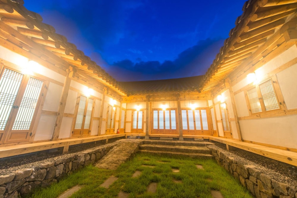 Canopus Resort Pension 22/50