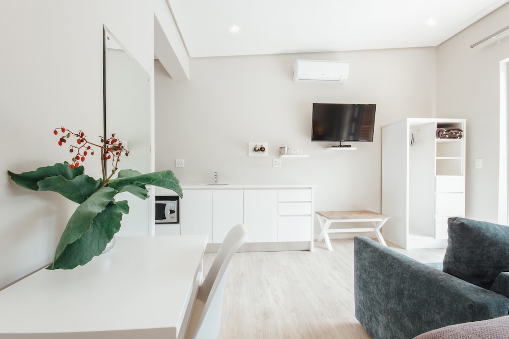 A Riverbed Guesthouse 36/50