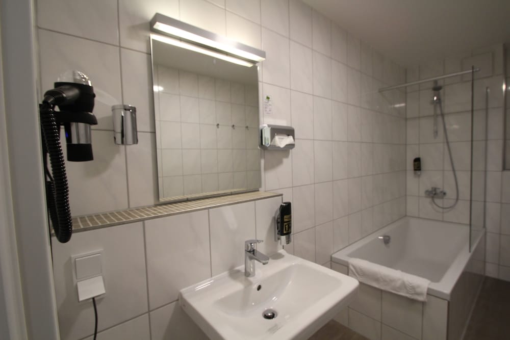 Goethe Conference Hotel 58/64