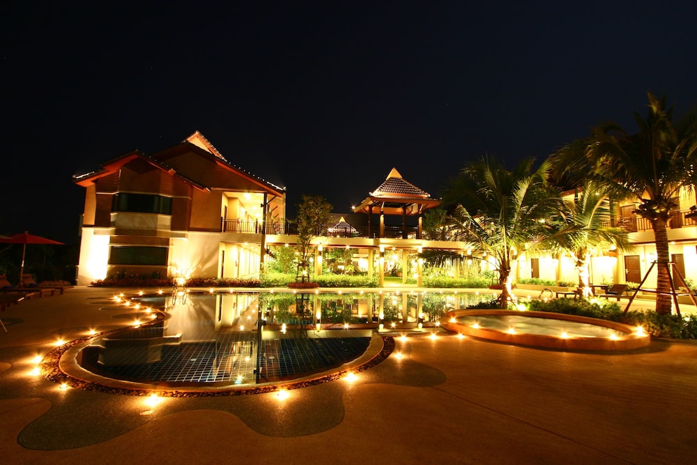 Mae Jo Golf Resort And Spa 4/50