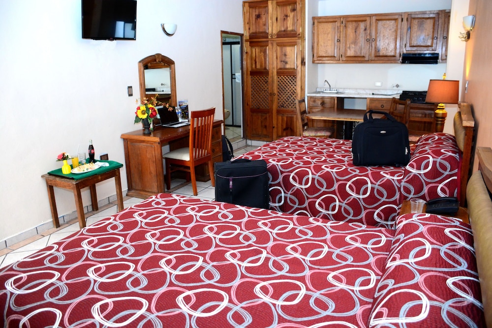 Hotel Las Fuentes 25/64