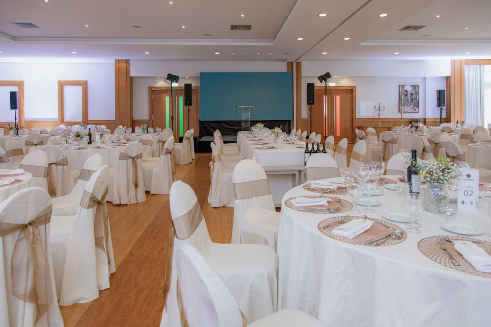 Hotel Covilha Dona Maria Affiliated By Melia 56/62