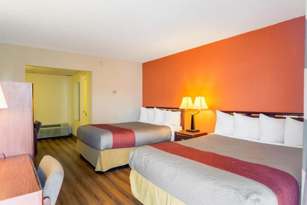 Motel6 Butte, MT - Historic City Center 14/59