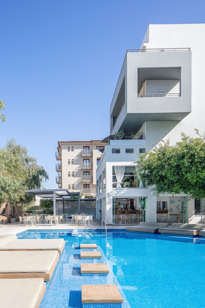 Atrium Ambiance Hotel in RETHYMNO