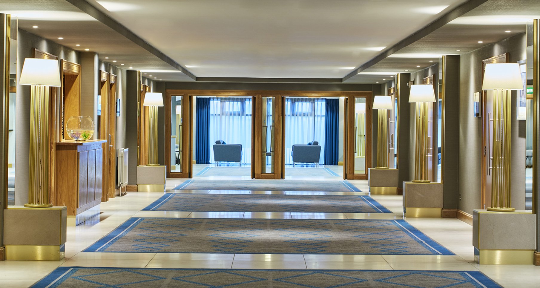 Crowne Plaza Belfast 5/50