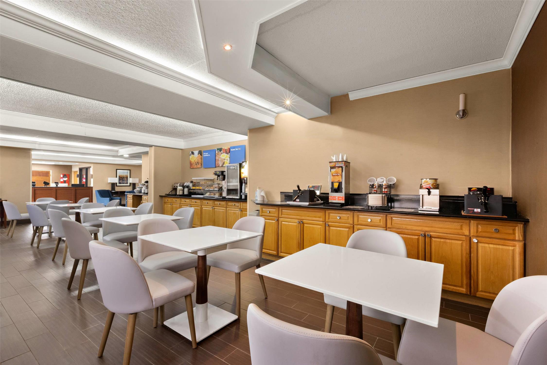 Comfort Inn Bordentown Near NJ Turnpike 26/40