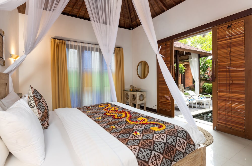 Ubud Raya Villa 13/50
