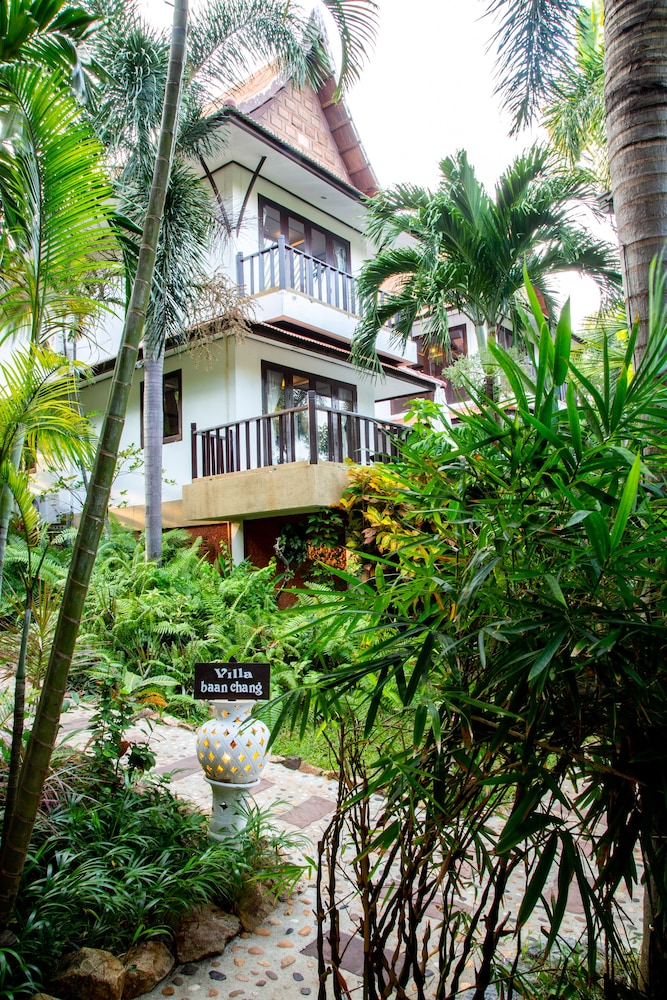 PARADISE ISLAND ESTATE 68/76