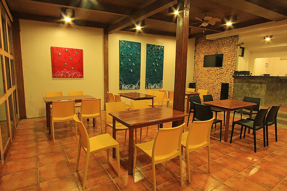 THE ROSE PIKE AT BORACAY 34/50