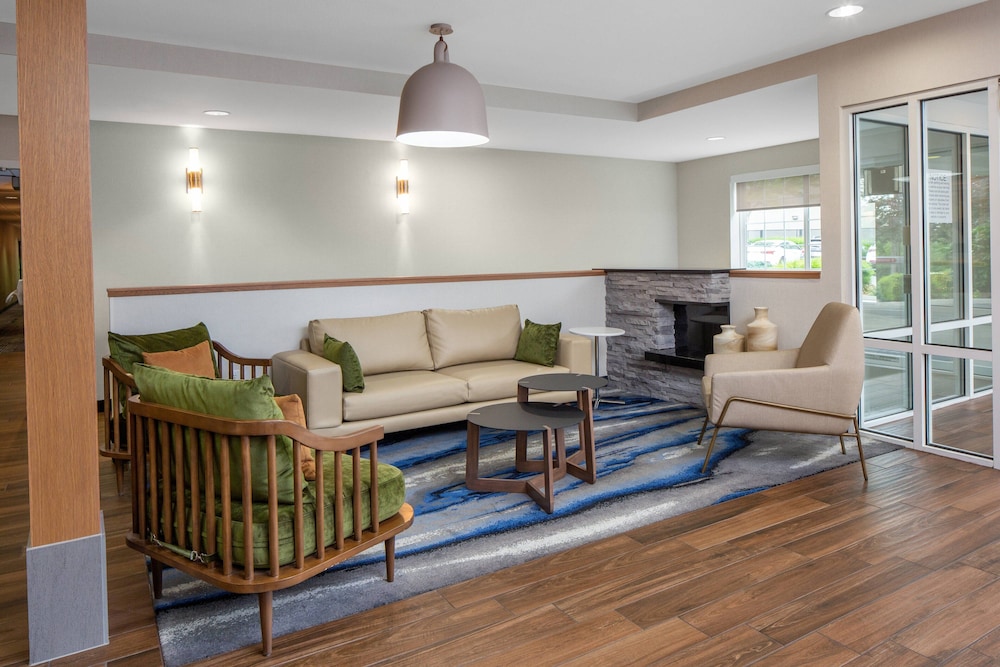 Fairfield Inn And Suites By Marriott Beaverton 11/14