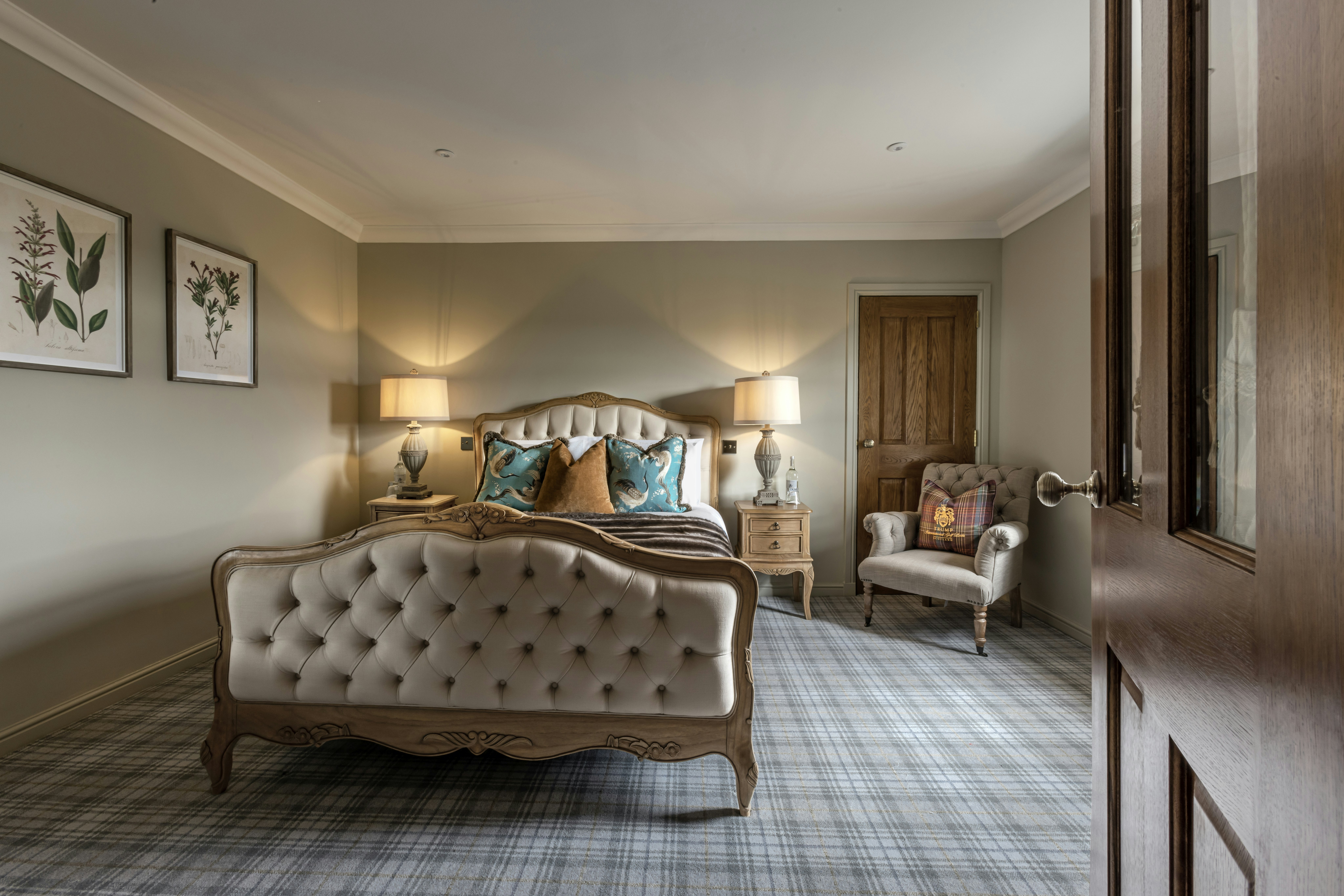 Macleod House Lodge Trump Aberdeen 22/50