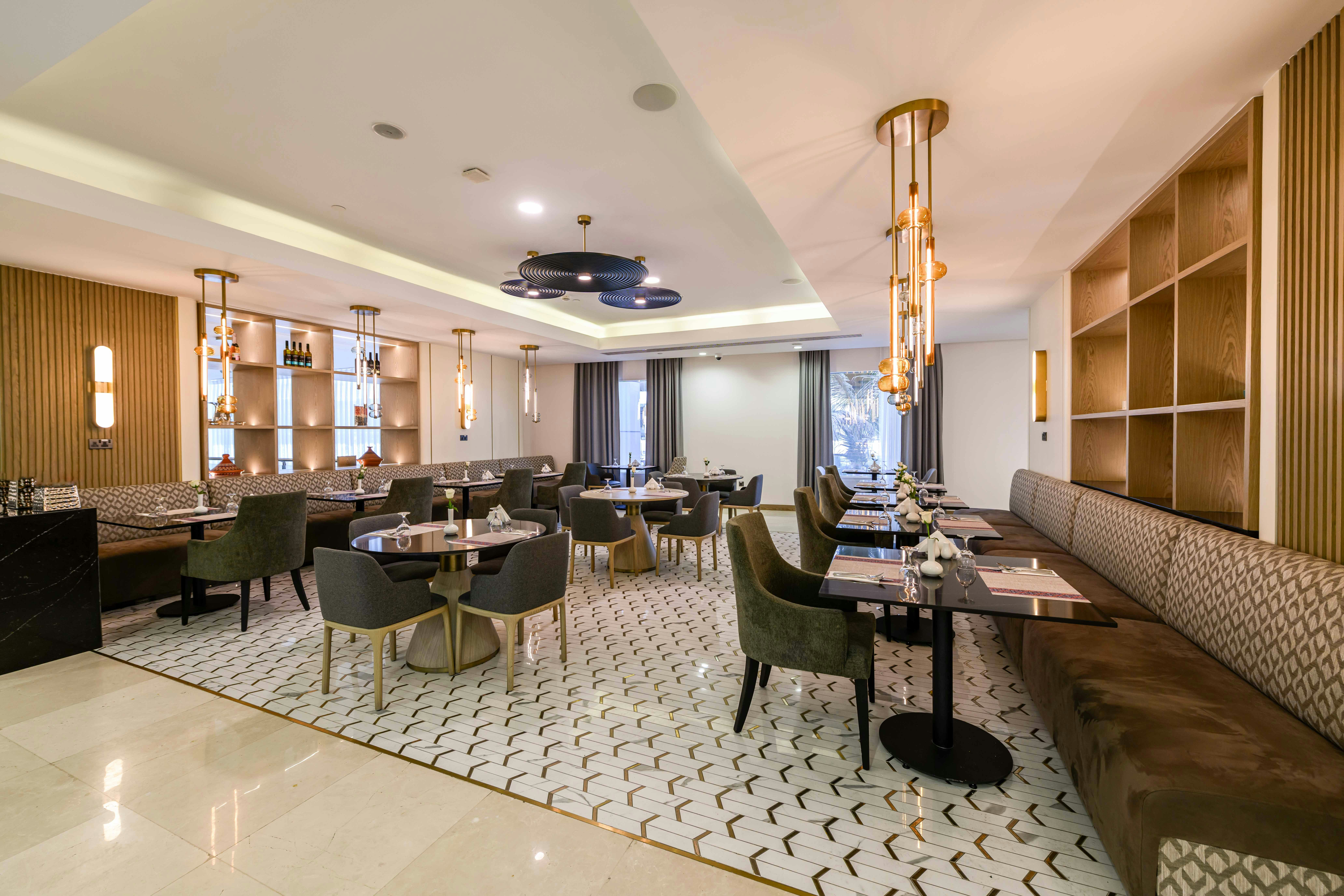 فندق الاندلس مول(DoubleTree by Hilton Jeddah Al Andalus Mall) 29/44