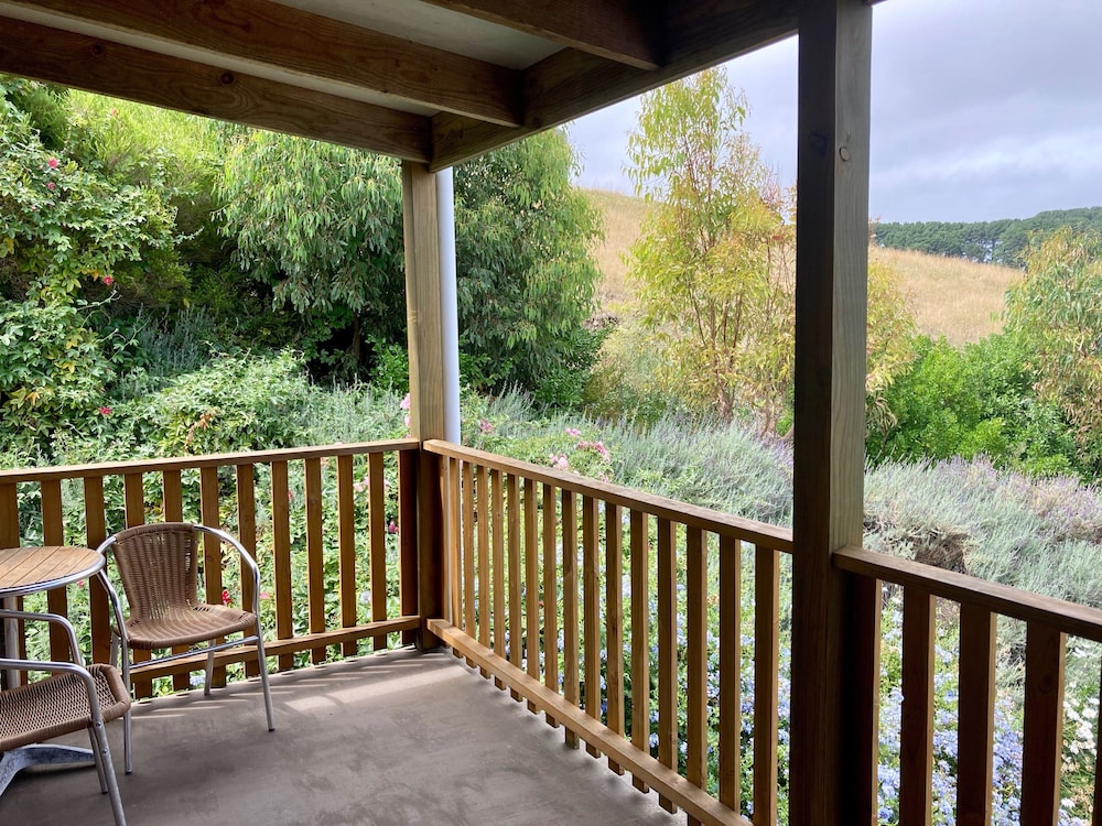 DAYSY HILL COUNTRY COTTAGES 38/50