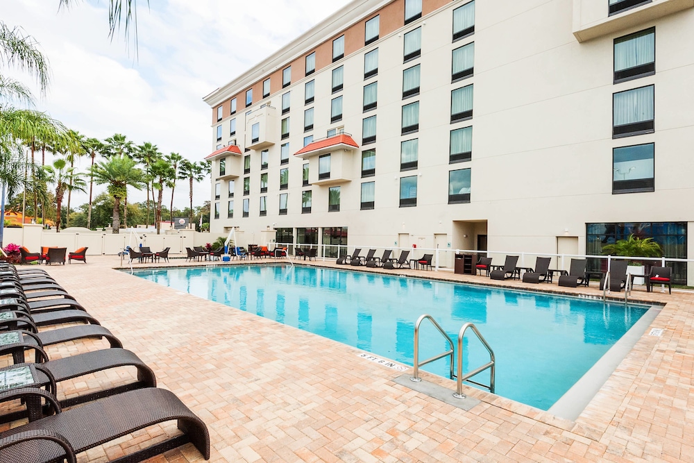 Delta Hotels By Marriott Orlando Lake Buena Vista 3/57