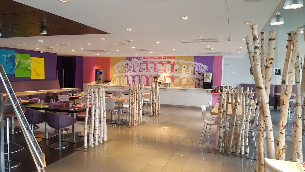IBIS STYLES NIMES GARE CENTRE 47/57