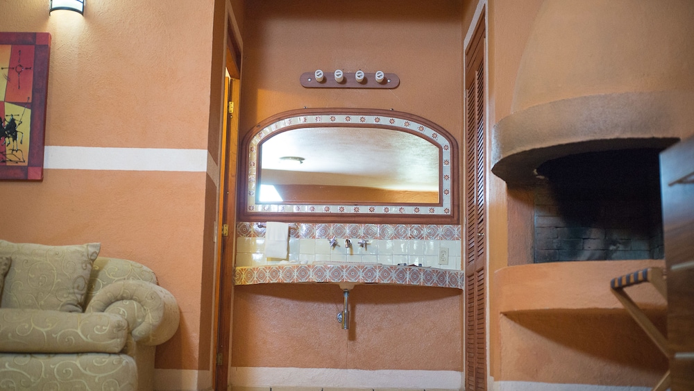 El Rebozo Hotel 40/66