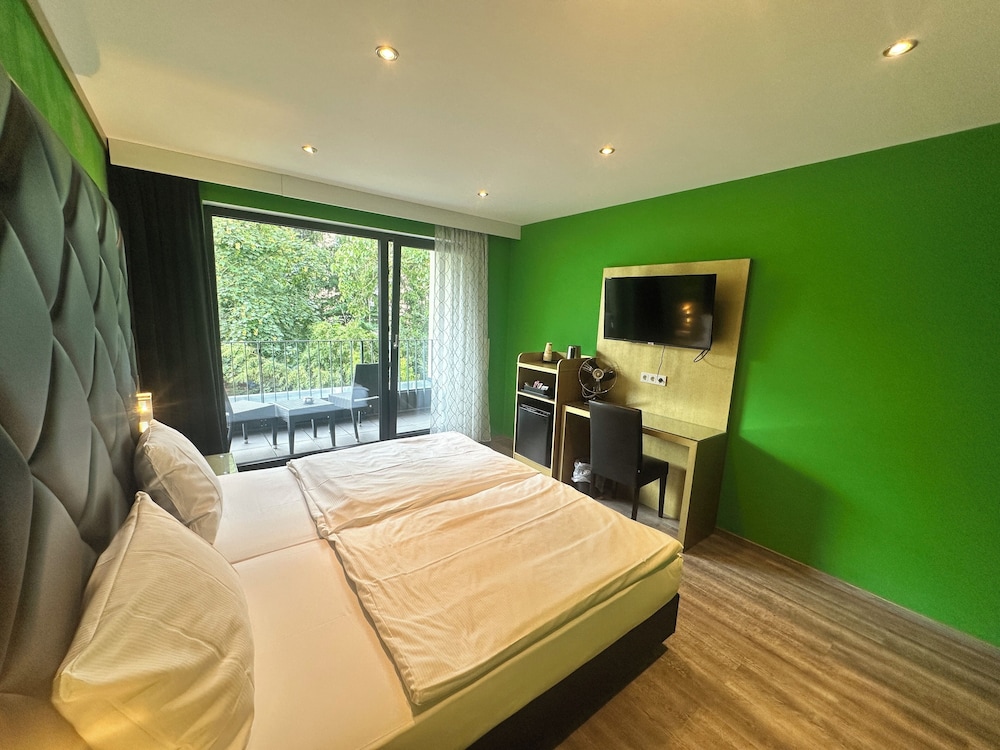 Hotel Athen Kelsterbach Frankfurt Airport 24/50